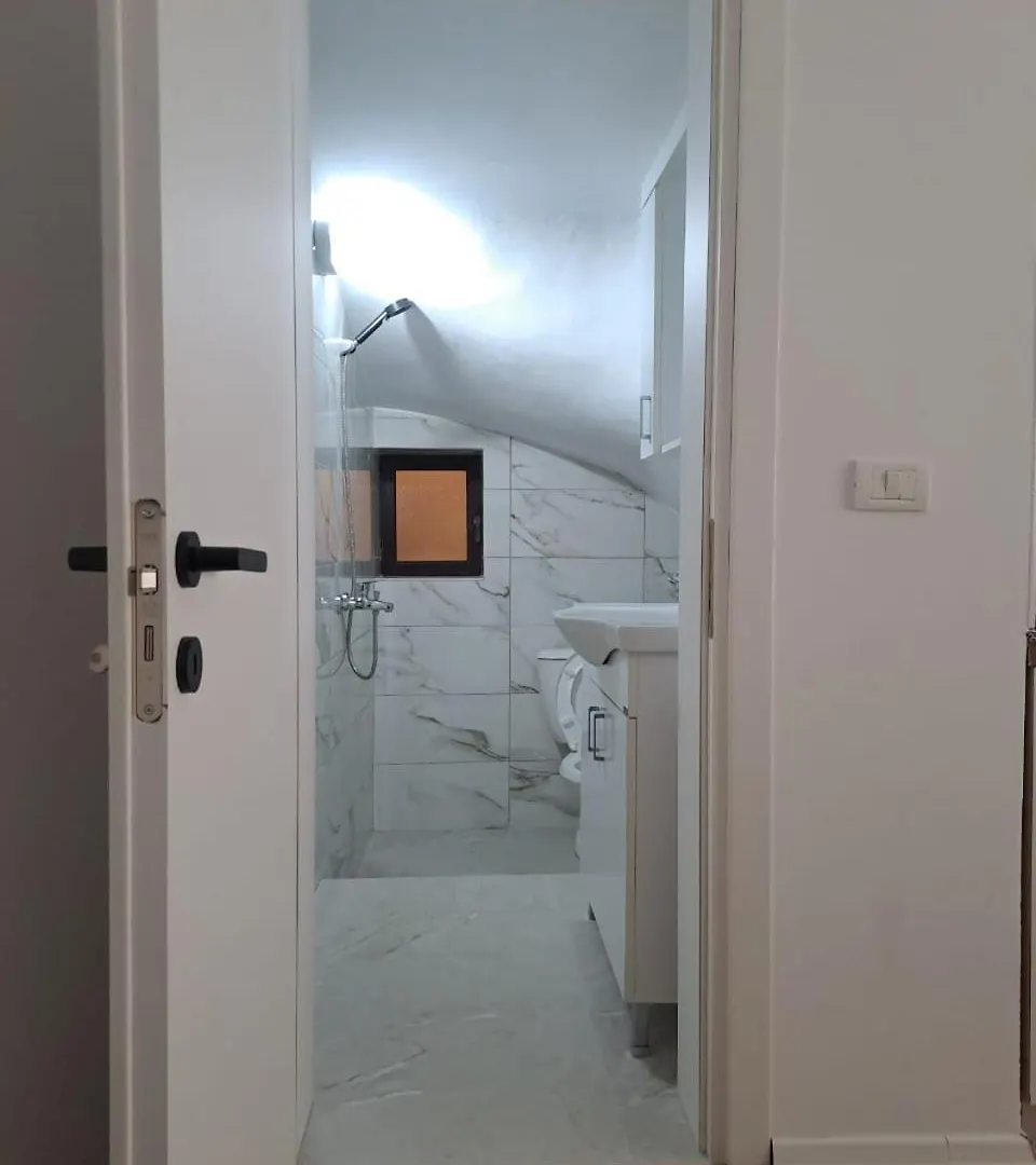 Daire Vila Konti 42 Dıraç Arnavutluk