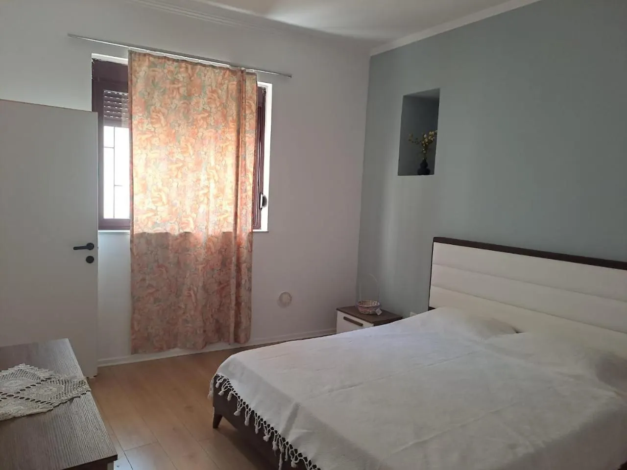 Vila Konti 42 Dıraç 0*,