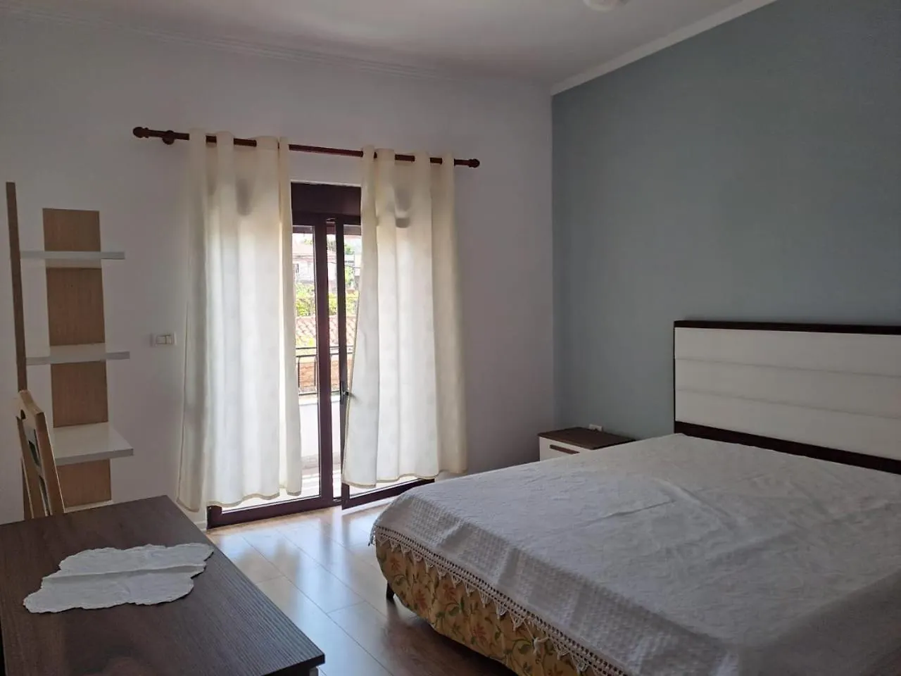 Daire Vila Konti 42 Dıraç