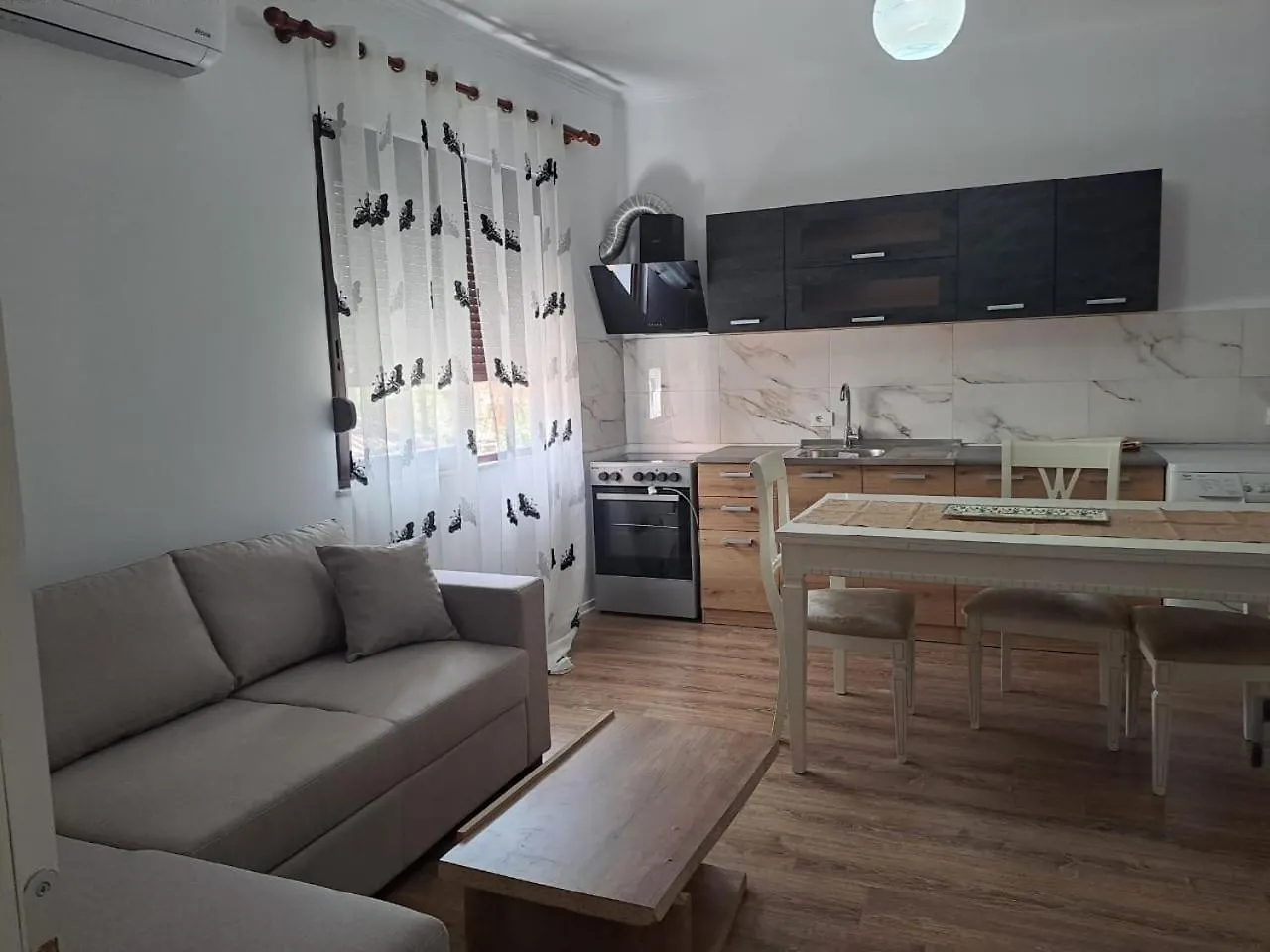 Vila Konti 42 Dıraç